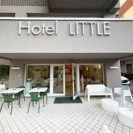 Hotel Little Rimini Exteriör bild